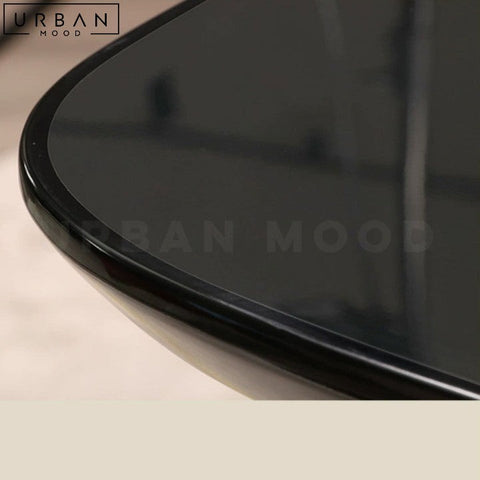 CARRIE Modern Elegant Dining Table Piano Finish - URBANMOOD