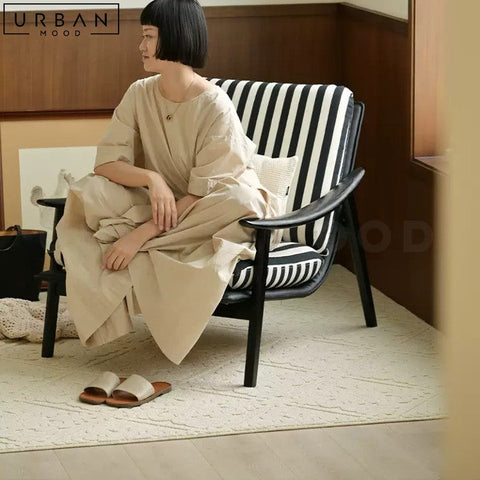 EMILIA Solid Wood Modern Leisure Chair - URBANMOOD