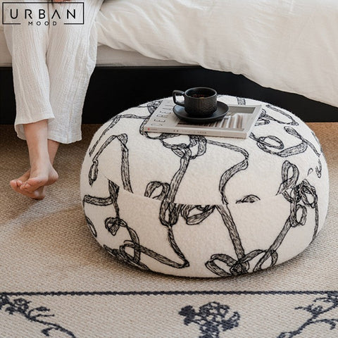 NOVAIS Eclectic Boucle Pouf Traditional Elegant Design - URBANMOOD