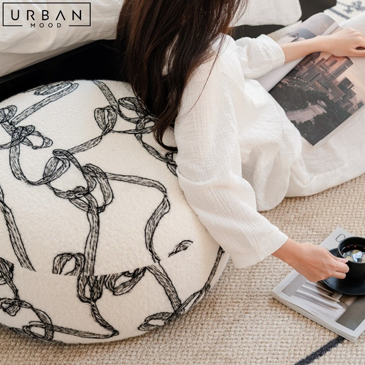 NOVAIS Eclectic Boucle Pouf Traditional Elegant Design - URBANMOOD