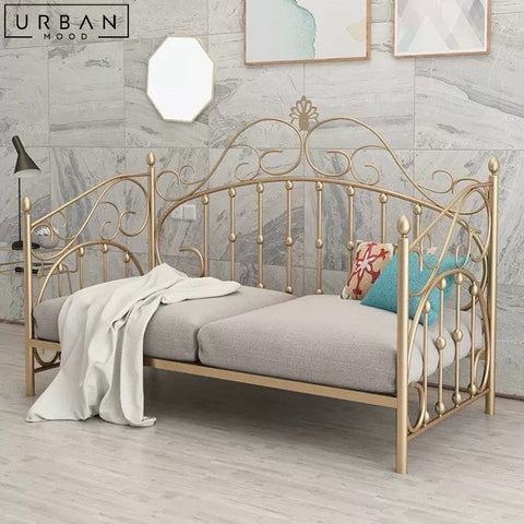 Victorian Daybed Sofa Elegant Victorian Style - URBANMOOD