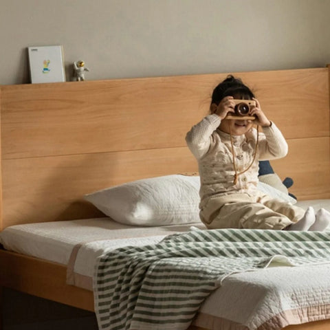 Beech solid wood Bed simple boys and girls<