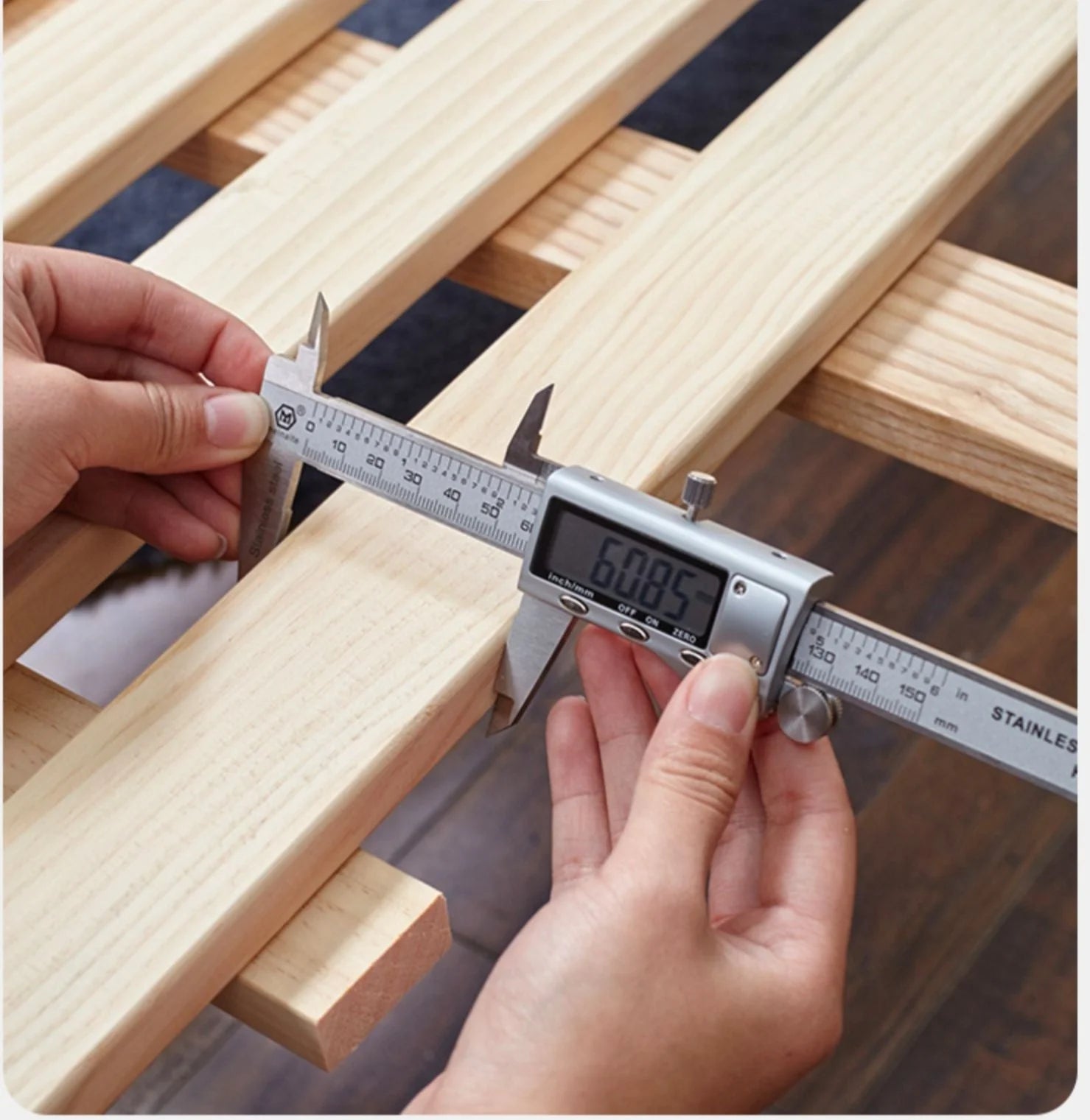 Poplar solid wood kids bed white cream<