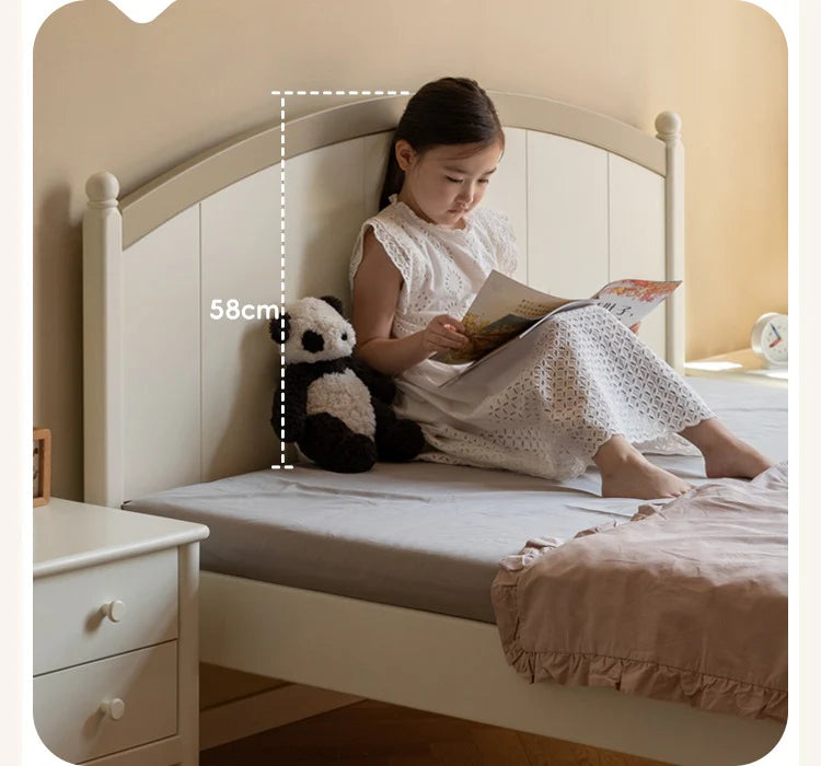Rubber wood Cream Style Children's Bed White<