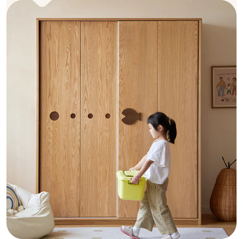 Oak Solid Wood Kids Sliding Door Wardrobe