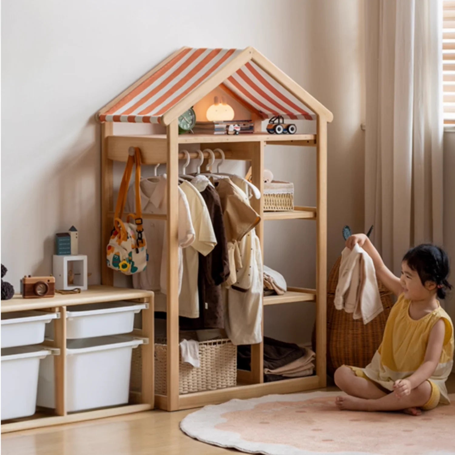 Poplar Solid Wood Kids Toy Storage and Wardrobe