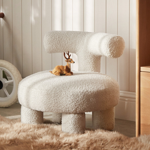 Lamb Velvet Kids Chair Off White Plush Imitation Wool Upholstered Cartoon Seat Solid Wood Frame for Playroom & Reading