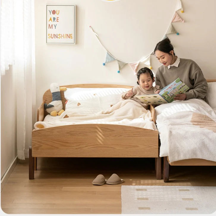 Oak, Beech solid wood Telescopic Toddler Bed from 57 in (145 cm) to 80.7 in (205 cm)<