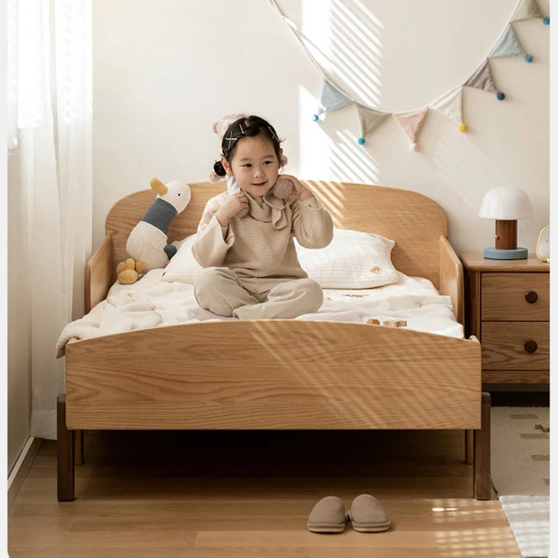 Oak, Beech solid wood Telescopic Toddler Bed from 57 in (145 cm) to 80.7 in (205 cm)<