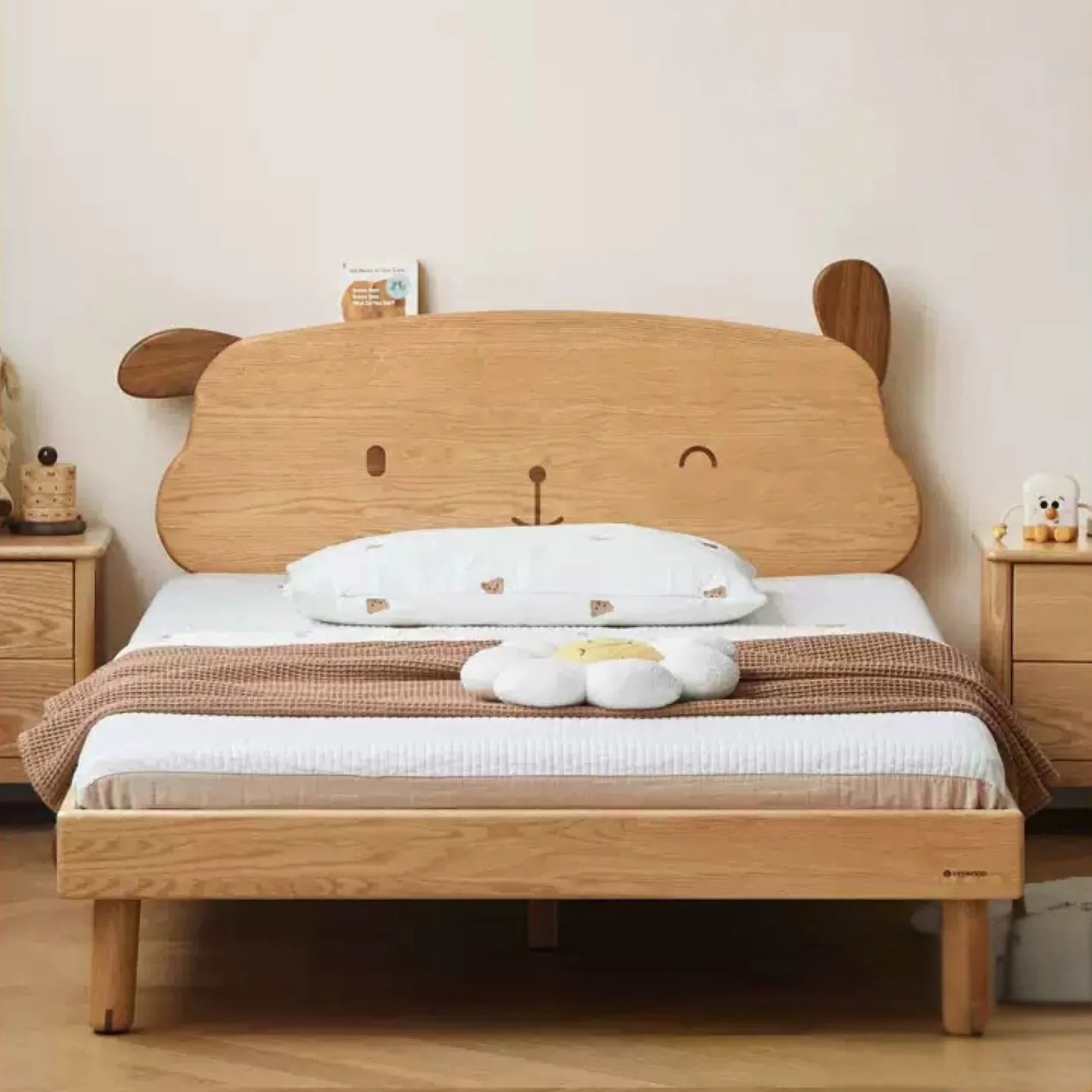 Oak solid wood Cute dog bed<