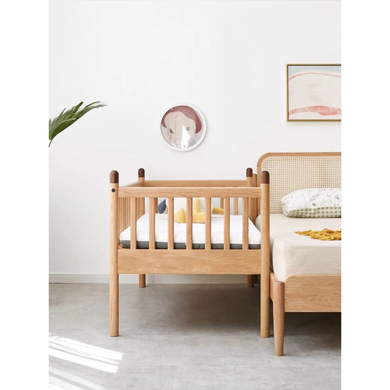 Oak solid wood Toddler Bed<