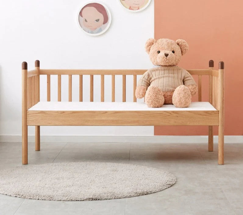 Oak solid wood Toddler Bed<