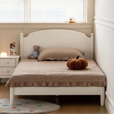 Rubber Wood  Children's Bed American Cream Style.