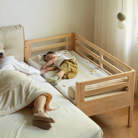 Solid wood children's splicing bed