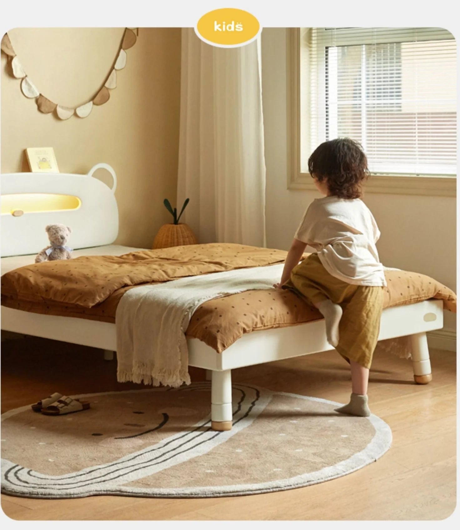Poplar solid wood Little White Bear kids Bed<