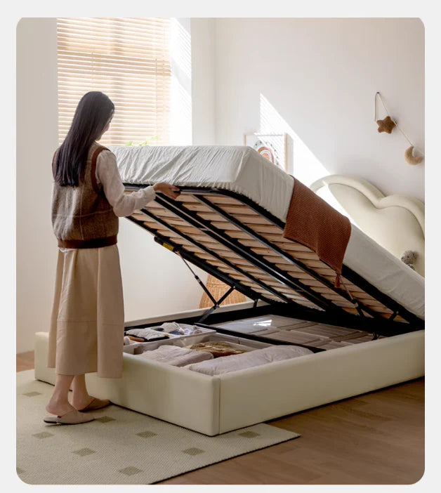 Сream style Organic Leather kid's Cloud Bed<