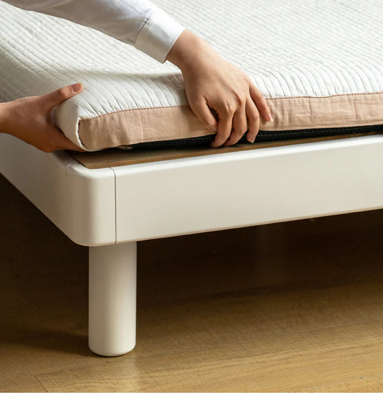 Rubber Solid Wood Cream Style Single Bed.