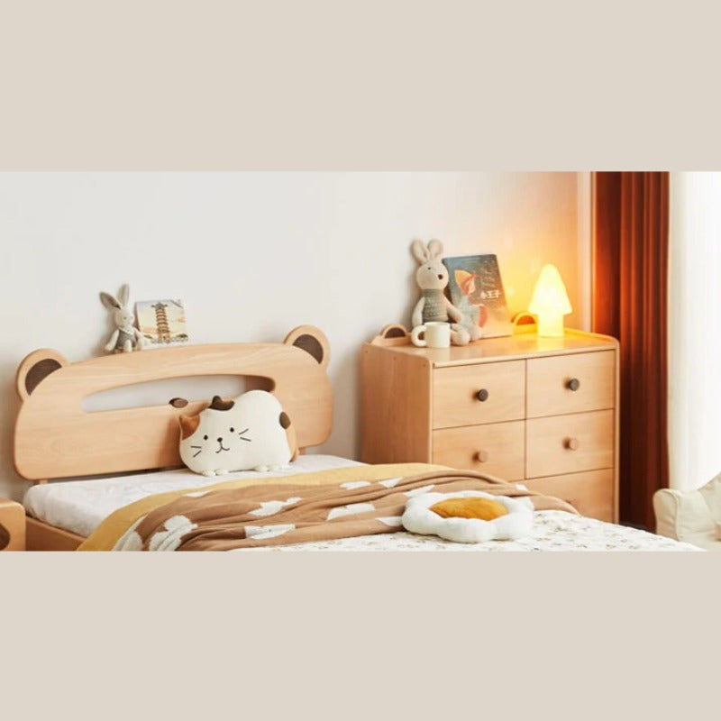 Oak solid wood children's bed with light<