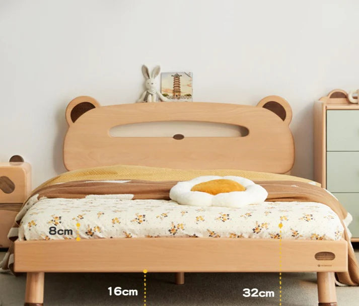 Oak solid wood children's bed with light<