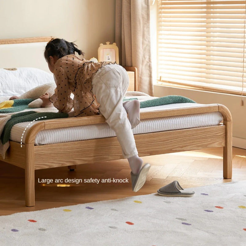 Oak solid wood children's bed with organic leather<