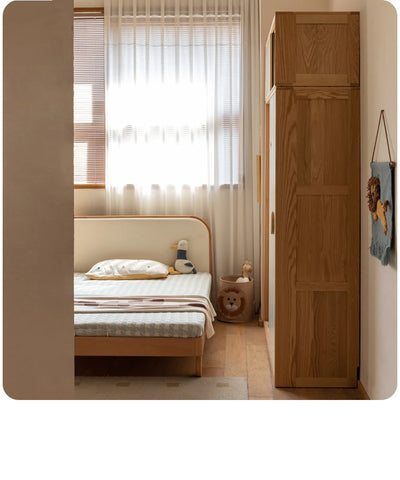 Oak Solid Wood Kids Sliding Door Wardrobe