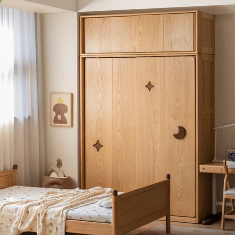 Oak Solid Wood Kids Sliding Door Wardrobe